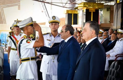 السيسي يعلق على زغرودة سيدة مصرية: "كل دة"