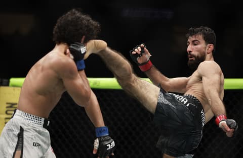 سجل مثالي لم يشفع له.. لماذا استغنت UFC عن المقاتل فريد بشارات؟