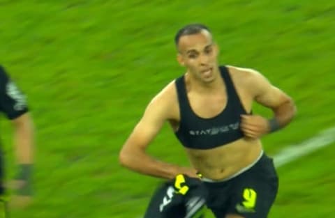تصرف مهاجم الزمالك بعد هدفه "القاتل" في شباك الجيش الرواندي يثير جدلا واسعا