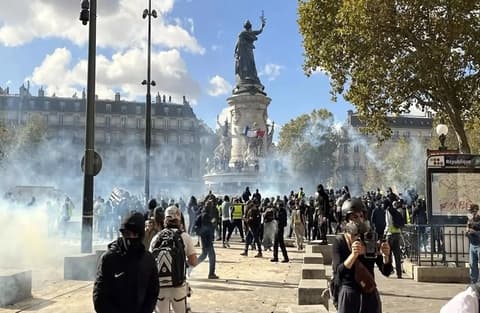 فرنسا تعتقل أكثر من 270 من المحتجين وسط مظاهرات حاشدة