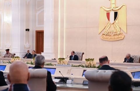 اليمن ومستنقع الاستنزاف.. تحذيرات من وقوع الجيش المصري في فخ "المخططات المعادية"
