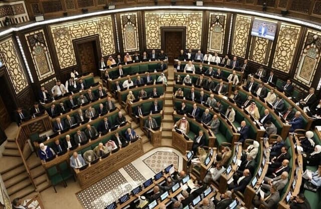 مجلس الشعب السوري يحيل مشروع تعديل قانون عقارات المناطق الحدودية للجان المختصة