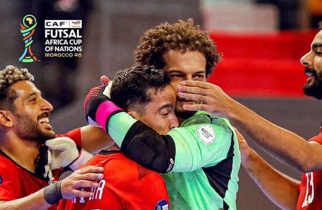 منتخب مصر يكتسح نظيره الجزائري بـ8 ويحصد برونزية كأس إفريقيا للصالات (فيديو)