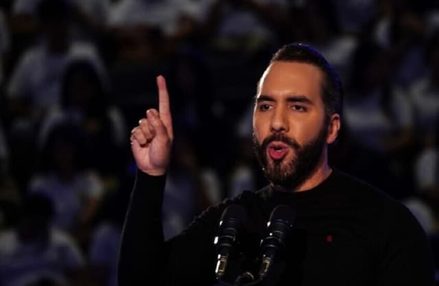 رئيس السلفادور يعلن إطلاق عملية لتحرير الرهائن في هايتي