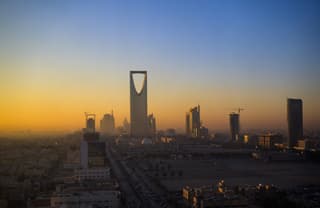واشنطن تأمر بعض دبلوماسييها بمغادرة السعودية