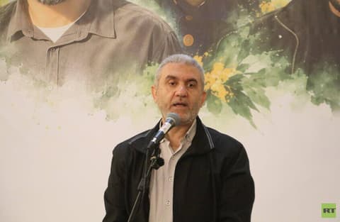 وزير سابق عن "حزب الله": إيران لا تحتاج إلى ستة صواريخ لإسنادها