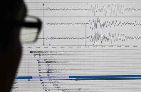 زلزال بقوة 7.1 درجات يضرب منطقة التيبت غربي الصين