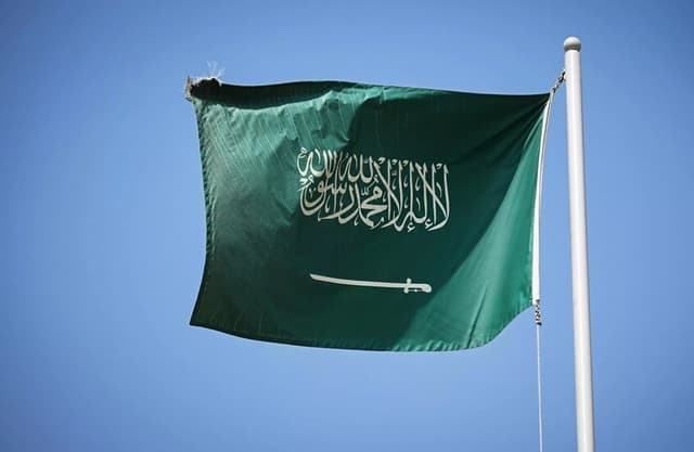 التحالف العربي: مزاعم الحوثيين بشأن تهديد السعودية باستهداف التجمعات القبلية لا أساس لها