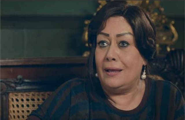 مصر.. هالة فاخر تخطف الأنظار بظهورها بشكل مختلف