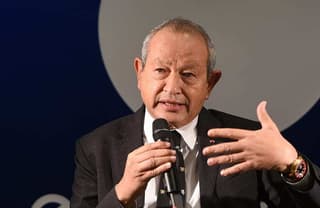 مصر.. تعليق لافت من نجيب ساويرس على الارتفاع الحاد للدولار أمام الجنيه