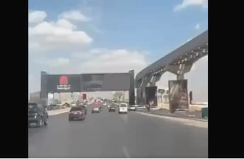 اختراق لوحة إعلانية وبث مشاهد إباحية يثير الجدل في مصر