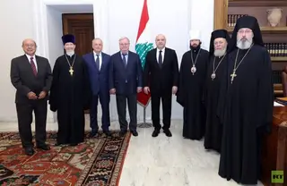 عون يبحث مع ستيباشين استئناف الرحلات الجوية المباشرة بين لبنان وروسيا