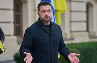 نائب أوكراني يتهم زيلينسكي بالسعي لتحويل مفاوضات السلام إلى "سيرك" بدعوته لإشراك أوروبا