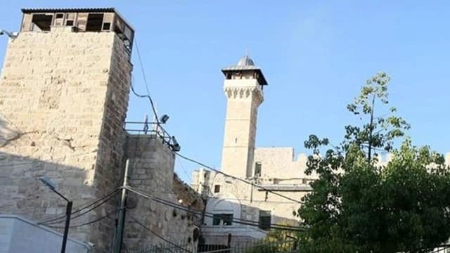 Harem-i İbrahim Camii'ne baskın düzenlendi