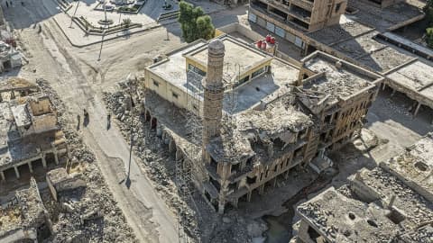 Osmanlı döneminden kalma Ömeri Camii'nde savaşın izleri görüntülendi