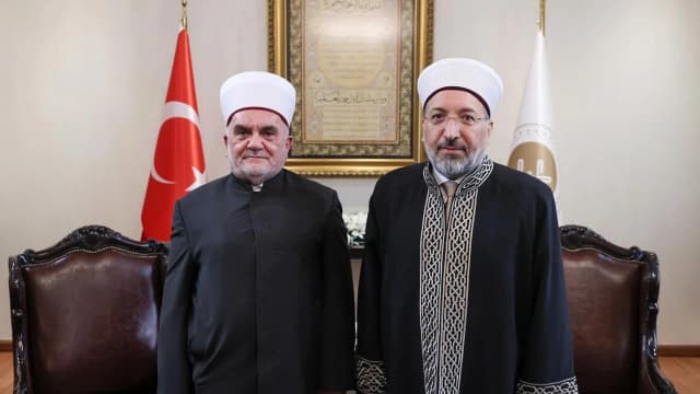 Diyanet İşleri Başkanı Arpaguş, Sırbistan İslam Birliği Meşihatı Başkanı Dudiç’i kabul etti
