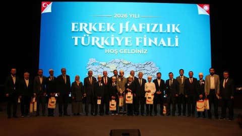 Kur'an kursu öğrencileri Türkiye finalinde