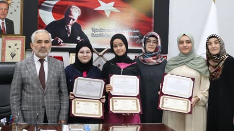 Çankırı'da hafızlar belge aldı