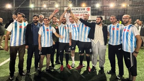 Balıkesir’de din görevlileri yeşil sahada buluştu