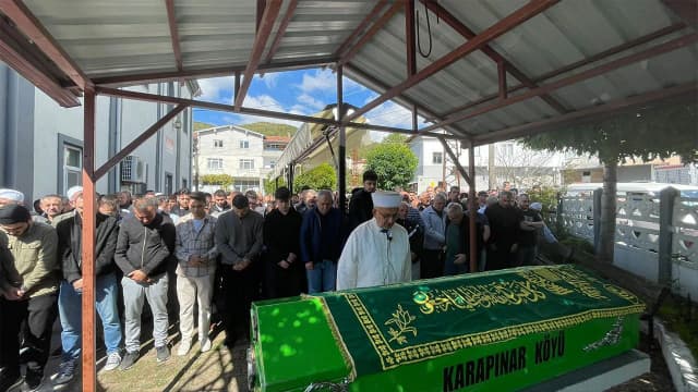 İmam Hatip Altınay ebediyete uğurlandı