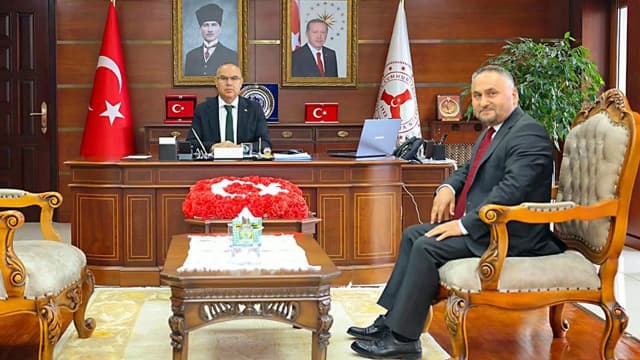 Giresun Valisi Koç İl Müftüsü Okuş'a başarılar diledi