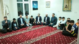 Gürpınar'da gençler gönül sofrasında buluştu