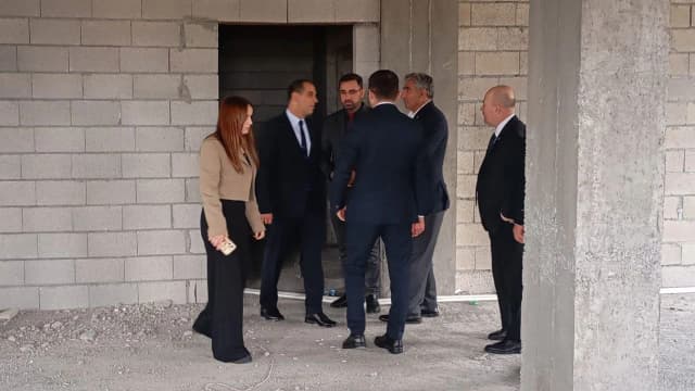 Iğdır Valisi Taşolar, müftülük inşaatını inceledi