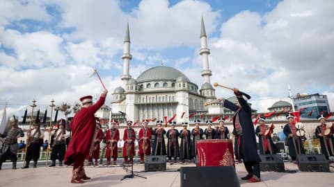 İstanbul'un işgalden kurtuluşunun 103. yıl dönümü