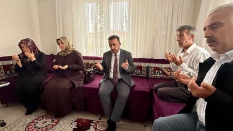 Müftü Ayvaz'dan Hafız Nurcan Dulkar’ın ailesine taziye ziyareti
