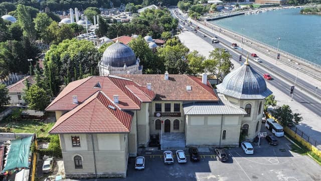 Reşadiye İmam Hatip Ortaokulu 115 yıldır tarihe tanıklık ediyor