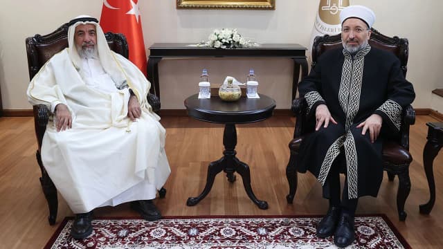 Başkan Arpaguş, Katar Vakıflar ve İslam İşleri Bakanı Ghanim ile görüştü