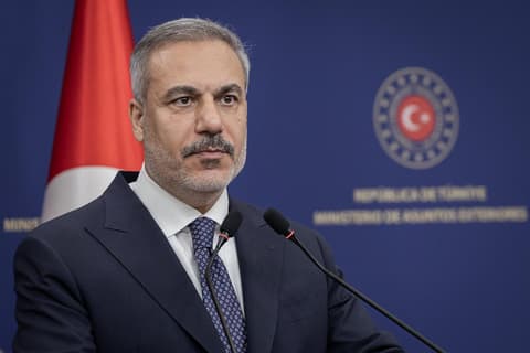 Fidan Bağdat'taki İİT toplantısında dönem başkanlığını Irak'a devredecek
