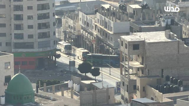 اقتحامات ومداهمات واعتداءات متواصلة للاحتلال والمستوطنين بالضفة