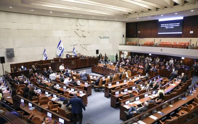 الانتخابات الإسرائيلية.. تعادل الكتل لا يحسم المعركة وسؤال «ما بعد نتنياهو» يتقدم