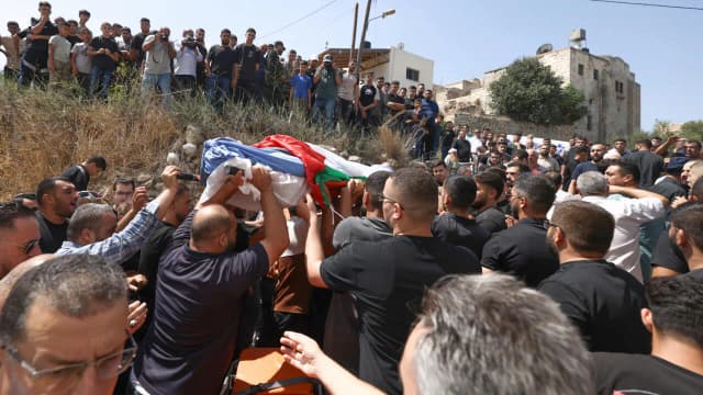 970 اعتداءً للمستوطنين في الضفة والقدس خلال سبتمبر.. 3 شهداء و42 إصابة