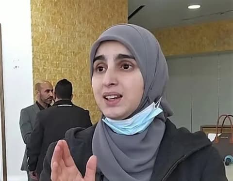 سمر حمد.. حين يصبح الصوت الفلسطيني هدفًا للاعتقال