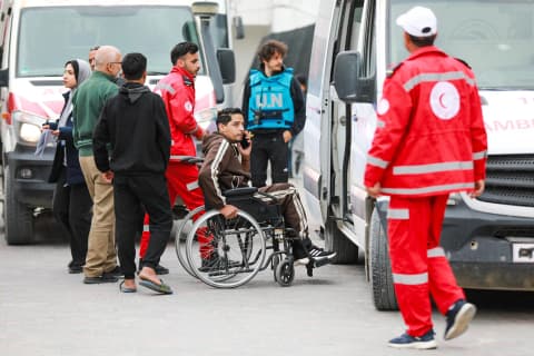 وفاة 2027 مريضا في غزة أثناء انتظار الإجلاء الطبي وسط قيود على معبر رفح