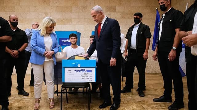 آيزنكوت يتقدم على نتنياهو.. واستطلاعات الكنيست تستبعد حسم الأغلبية