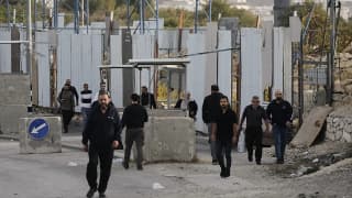 تصعيد واسع بالضفة.. الاحتلال يهجر ألفي فلسطيني من الخليل ويهدد بتكرار سيناريو جنين