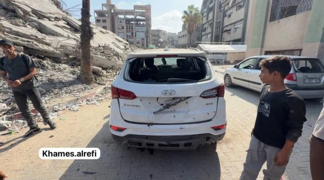 إصابات باستهداف طلبة داخل الجامعة الإسلامية بغزة.. والأخيرة تعلق الدوام