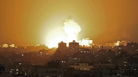 7 شهداء وإصابات بقصف الاحتلال مناطق متفرقة في قطاع غزة