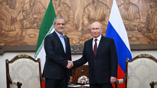 دیدار روسای جمهور ایران و روسیه در بیشکِک؛ پزشکیان از مواضع‌ مسکو در قبال جنگ تشکر کرد