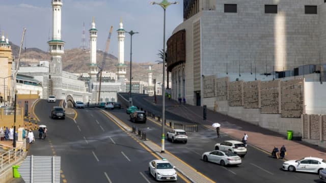 حملات جدید حوثیها؛ عربستان از سقوط بقایای موشکها در مکه و مدینه خبر داد