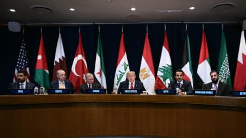 ویتکاف: یک دور از گفتوگوها با ایران پایان گرفت؛ استقبال ترامپ و تهدید همزمان درباره کلنگگزلا