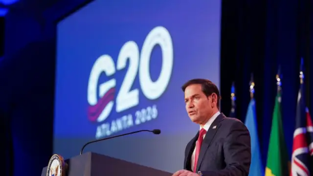 Rubio Dibêje Wî ligel Lavrov Behsa Hevdîtineke Pêkan di Navbera Trump û Putin de Kir