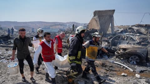 Li Îdlibê di Teqîna Depoya Çekan de Herî Kêm 14 Kes Mirine