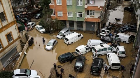 Li Stenbolê Barana Zêde Ziyaneke Mezin Encam Da