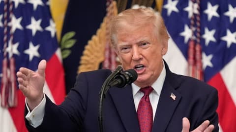 Serok Trump: Hilweşandina Rejîma Îranê Tê Wateya Aştîya Cîhanê