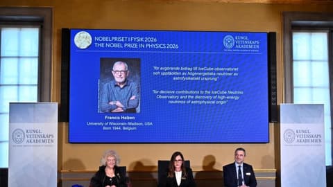 Zanyarekî Amerîkî Xelata Nobel a Fîzyayê Wergirt