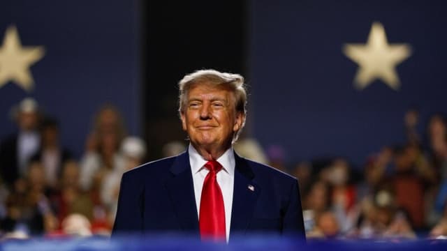 Trump: Komara Îslamî li Her Derê Paşve Diçe